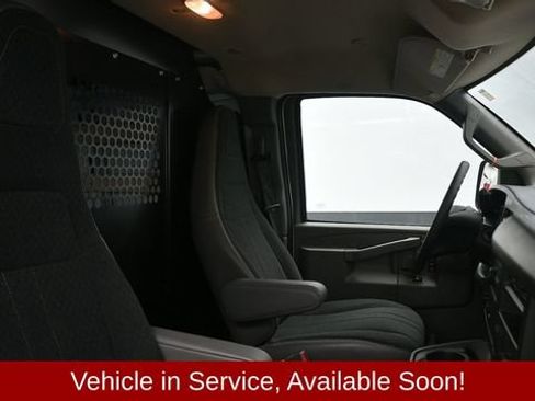 Used 2025 GMC Savana 2500 w/ Driver Convenience Package RWD image 10