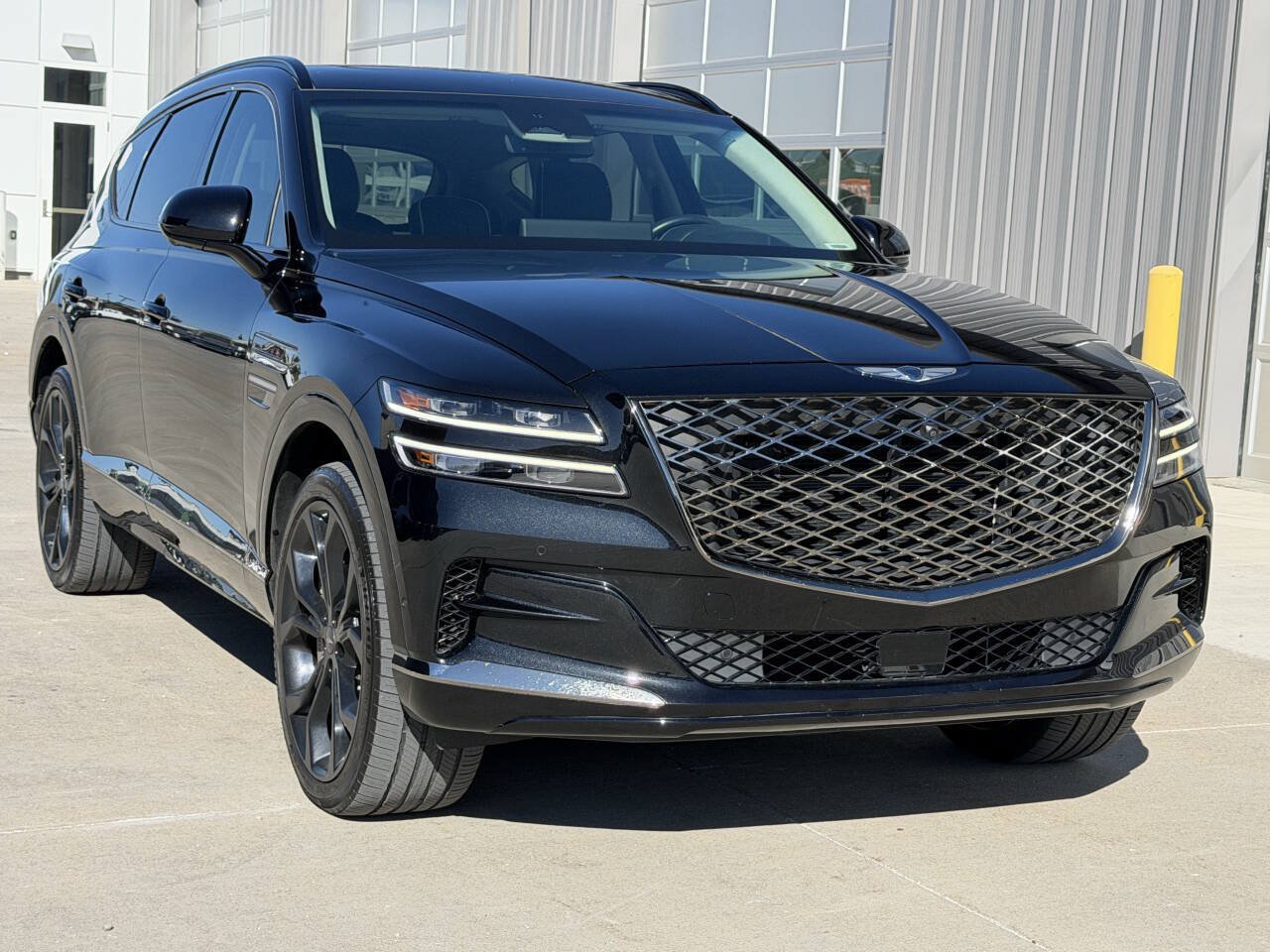 Used 2024 Genesis GV80 3.5T Prestige Signature AWD/4WD image 8