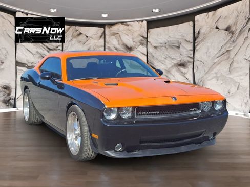 Used 2008 Dodge Challenger SRT8 RWD image 1
