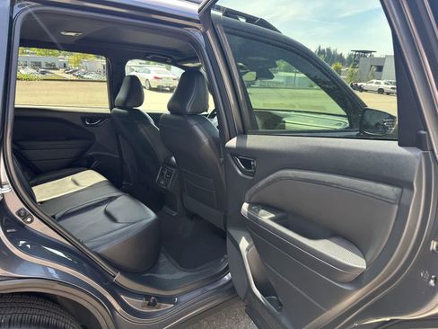 Certified 2025 Subaru Forester Limited AWD/4WD image 14
