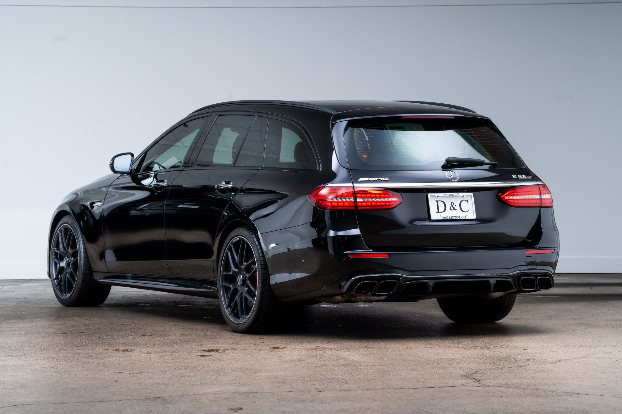 Used 2023 Mercedes-Benz E 63 AMG S image 5