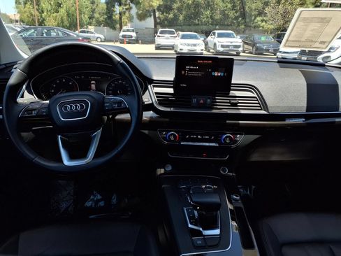 Used 2020 Audi Q5 2.0T Premium w/ Convenience Package AWD/4WD image 21