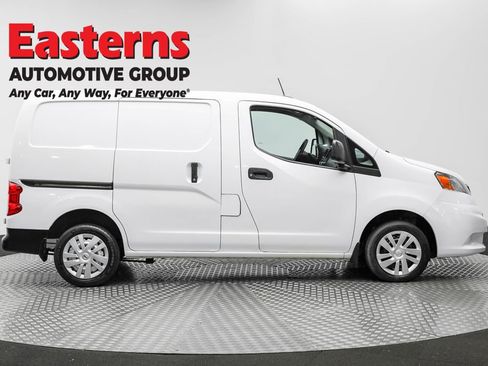 Used 2021 Nissan NV200 S image 4