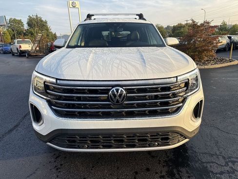 New 2026 Volkswagen Atlas SE AWD/4WD image 2