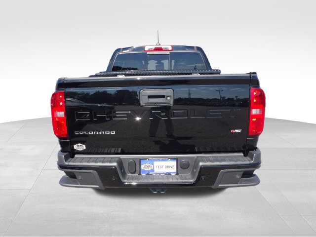 Used 2022 Chevrolet Colorado Z71 AWD/4WD image 9