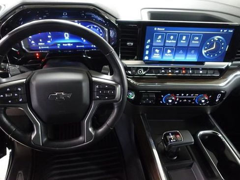 Used 2023 Chevrolet Silverado 1500 RST w/ Convenience Package II image 11