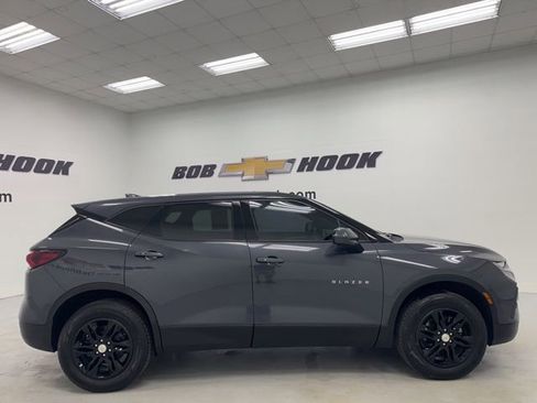Used 2021 Chevrolet Blazer LT FWD image 4