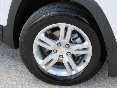 Certified 2024 GMC Terrain SLE image 8