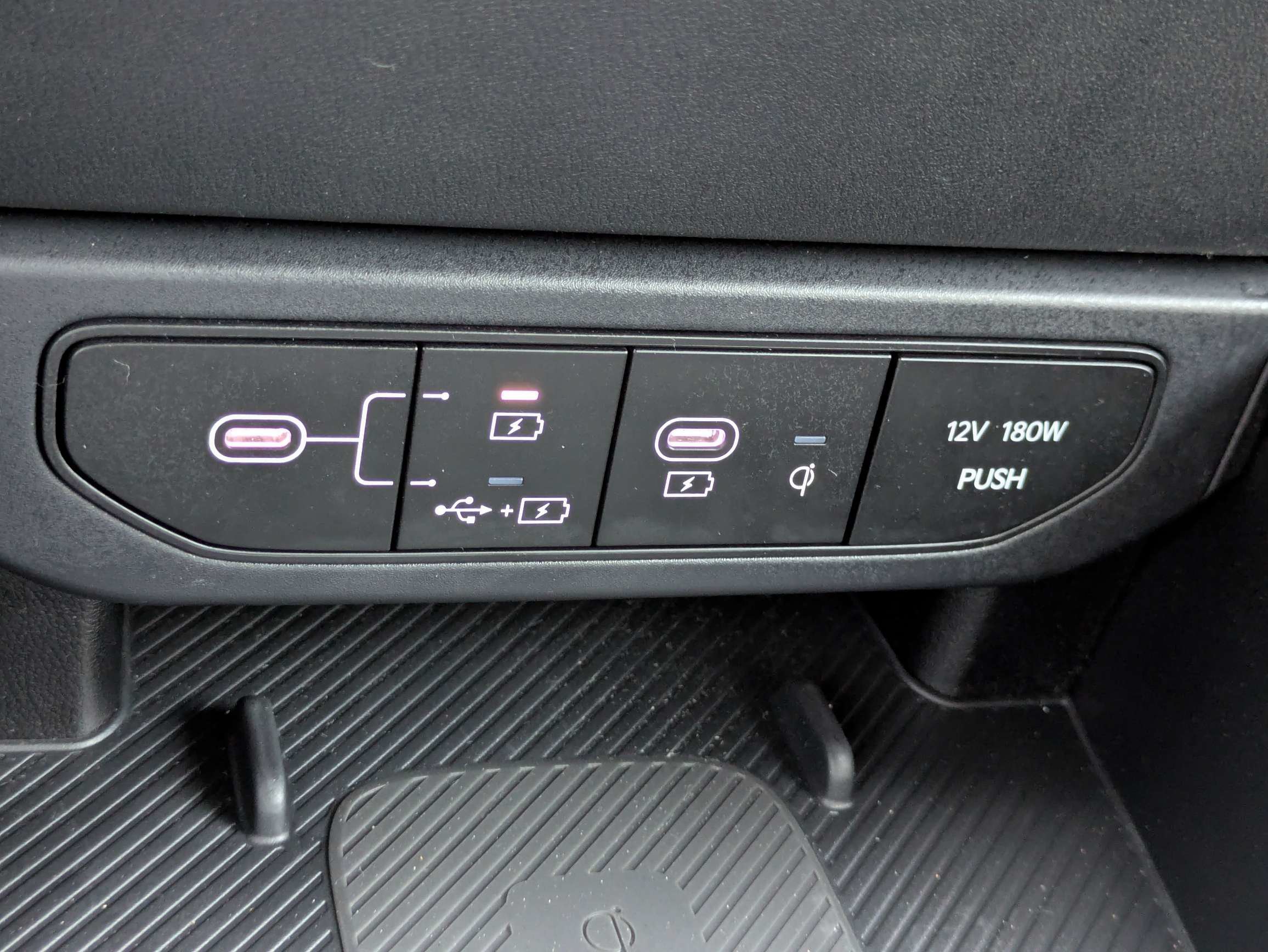 Certified 2025 Kia K4 GT-Line Turbo FWD image 26