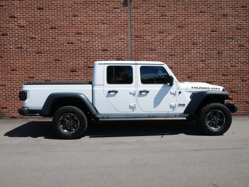 Used 2023 Jeep Gladiator Rubicon w/ Cold Weather Group AWD/4WD image 26