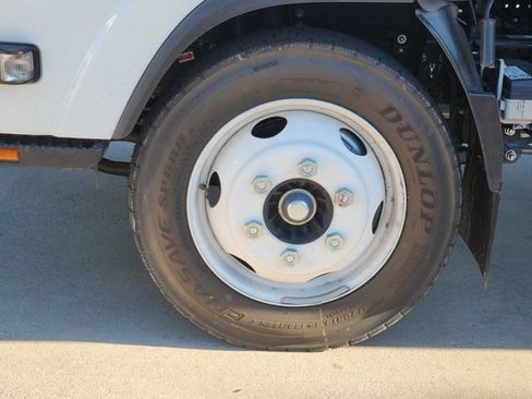 New 2024 Chevrolet Low Cab Forward RWD image 16