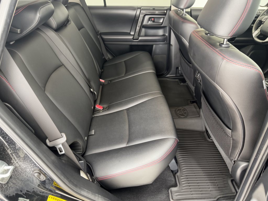 Used 2018 Toyota 4Runner TRD Off-Road Premium AWD/4WD image 29