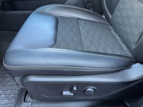 Used 2023 RAM 1500 Big Horn image 32