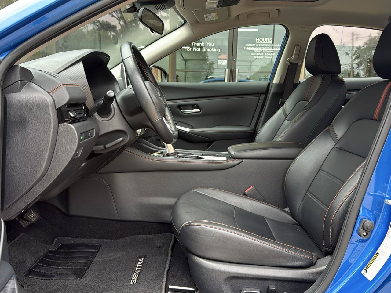Used 2022 Nissan Sentra SR w/ SR Premium Package FWD image 8