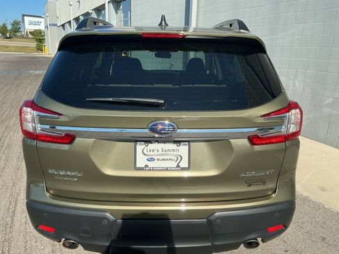 Certified 2025 Subaru Ascent Premium AWD/4WD image 9