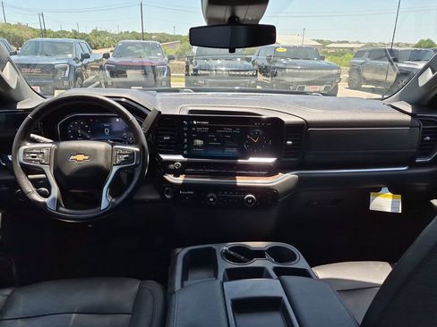 Used 2022 Chevrolet Silverado 1500 LT w/ Texas Edition Plus AWD/4WD image 32