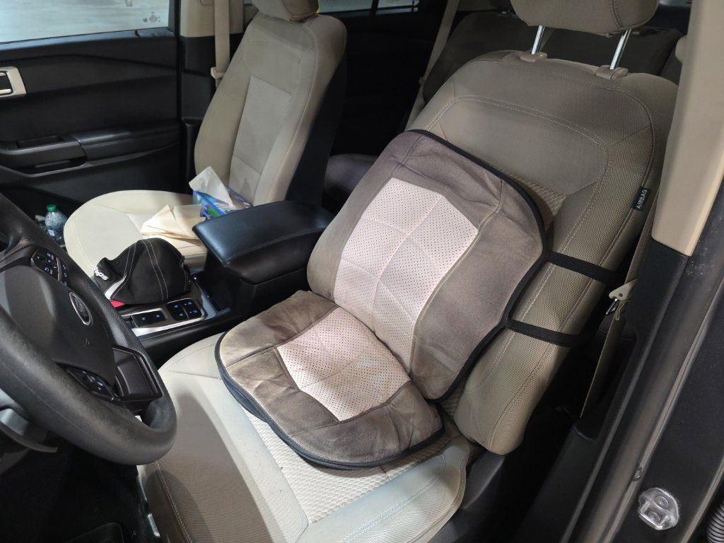Used 2020 Ford Explorer 2WD image 13