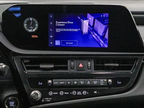 Used 2025 Lexus ES 350 w/ Premium Package FWD image 15