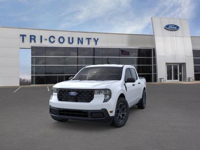 New 2025 Ford Maverick XLT w/ Equipment Group 301A