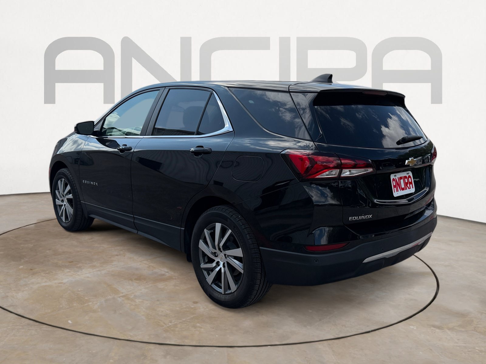 Used 2024 Chevrolet Equinox LT FWD image 7