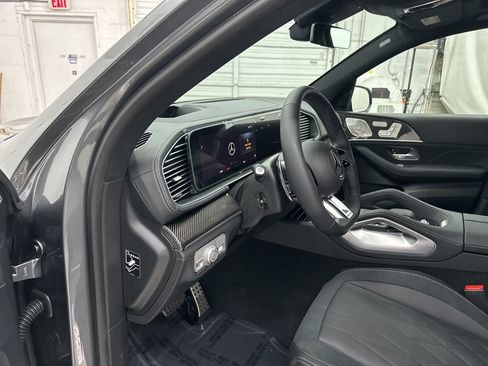 New 2026 Mercedes-Benz GLE 63 AMG S image 9