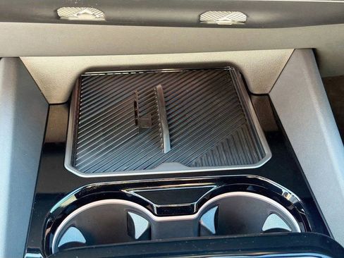 New 2026 BMW 530i xDrive w/ Premium Package AWD/4WD image 32