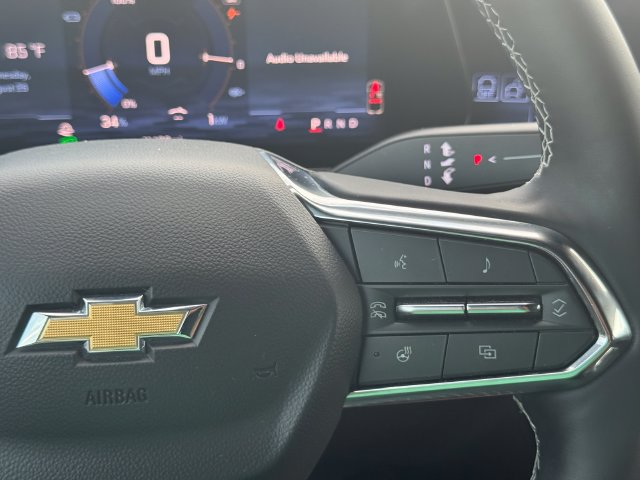 Used 2025 Chevrolet Equinox EV LT w/ Comfort Package FWD image 24
