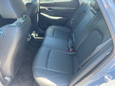 Certified 2025 Hyundai Sonata Limited FWD image 22