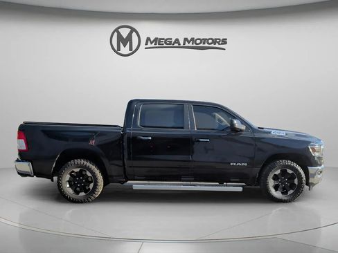 Used 2019 RAM 1500 Big Horn image 9