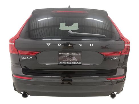 Used 2020 Volvo XC60 T6 Momentum w/ Protection Package AWD/4WD image 5