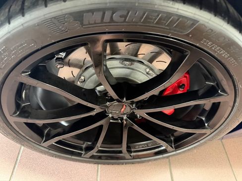 Used 2019 Chevrolet Corvette Grand Sport RWD image 11