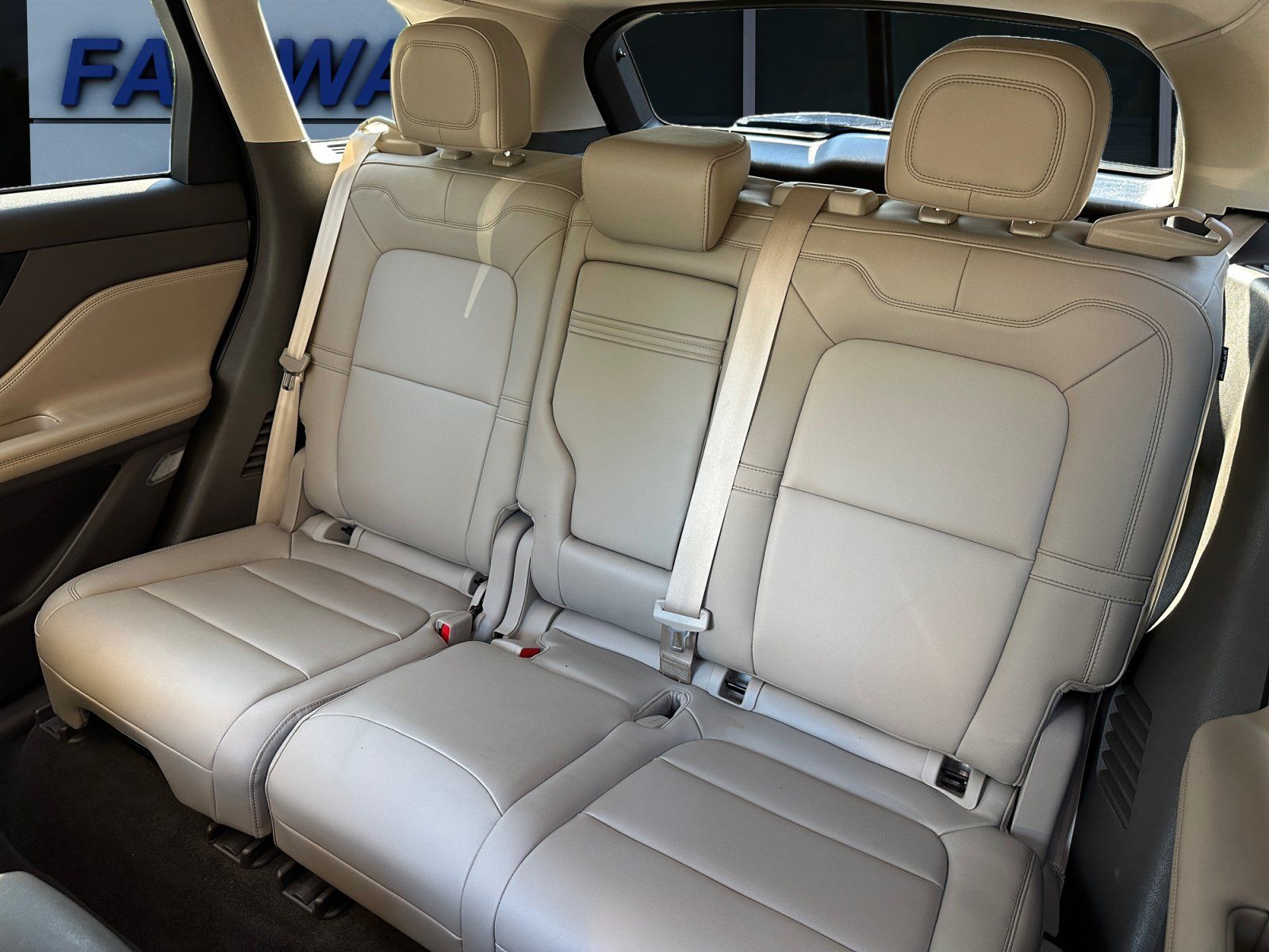 Used 2022 Lincoln Corsair FWD image 12