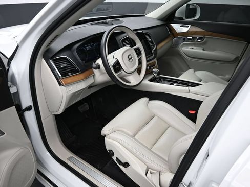 Used 2018 Volvo XC90 T6 Inscription AWD/4WD image 9