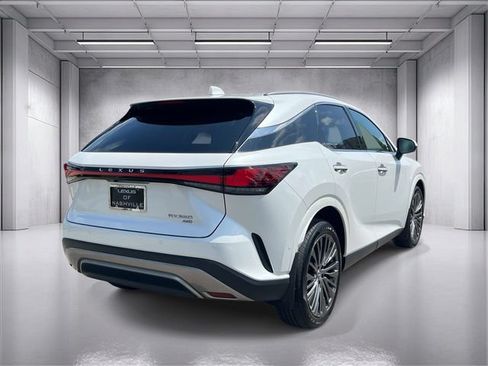 Used 2024 Lexus RX 350 AWD w/ Convenience Package image 3