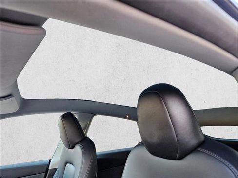 Used 2023 Tesla Model Y Long Range image 16