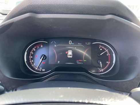 Used 2024 Toyota RAV4 XLE image 19