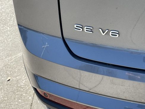 Used 2023 Volkswagen Atlas Cross Sport SE image 6