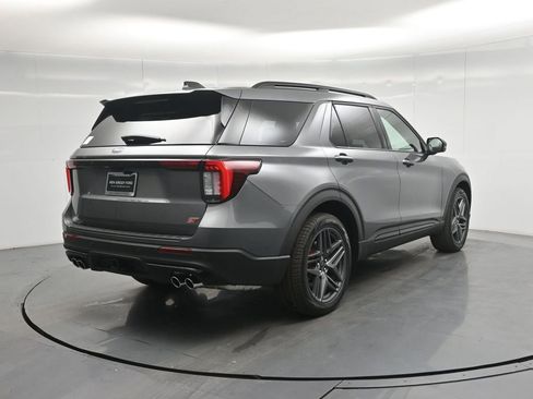 New 2026 Ford Explorer ST image 28