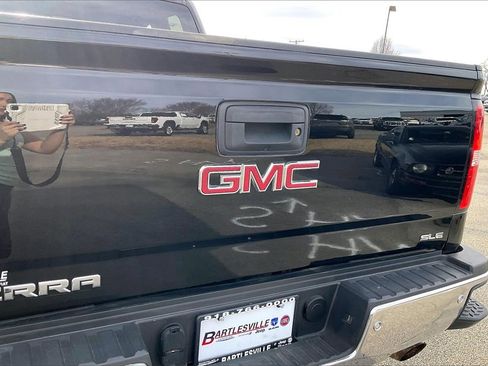 Used 2015 GMC Sierra 2500 SLE image 14