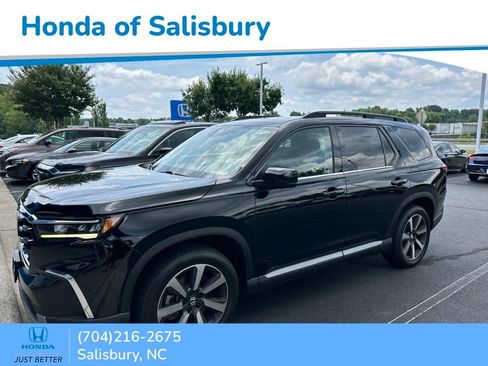 Used 2023 Honda Pilot Elite image 1