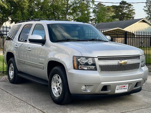 Used 2011 Chevrolet Tahoe LT image 3