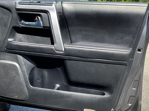 Used 2022 Toyota 4Runner SR5 RWD image 12