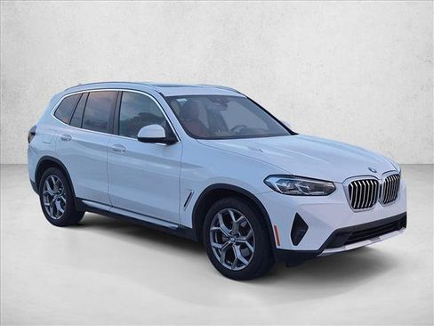 Used 2022 BMW X3 sDrive30i w/ Convenience Package RWD image 3