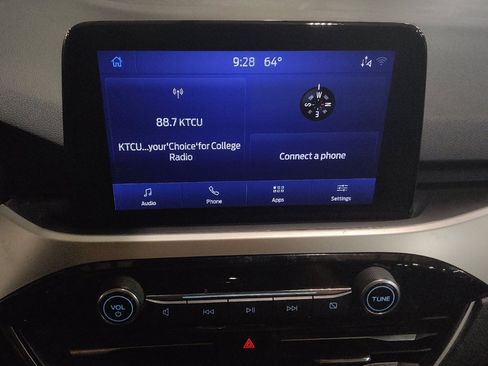 Used 2020 Ford Escape SE FWD image 25