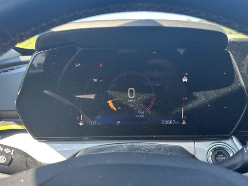 Used 2024 Chevrolet Trax LT w/ LT Convenience Package FWD image 14