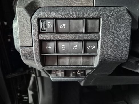 New 2026 Toyota Tacoma SR5 AWD/4WD image 17