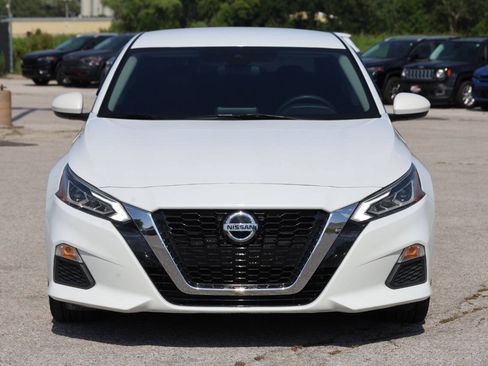 Used 2022 Nissan Altima 2.5 SV AWD/4WD image 5