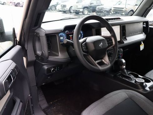 New 2025 Ford Bronco 2-Door w/ Sasquatch Package image 4