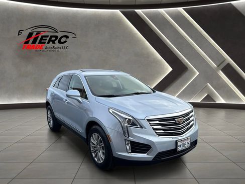 Used 2017 Cadillac XT5 Luxury w/ Driver Awareness Package AWD/4WD image 13