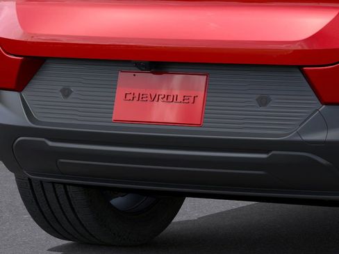 New 2026 Chevrolet Equinox EV LT image 14